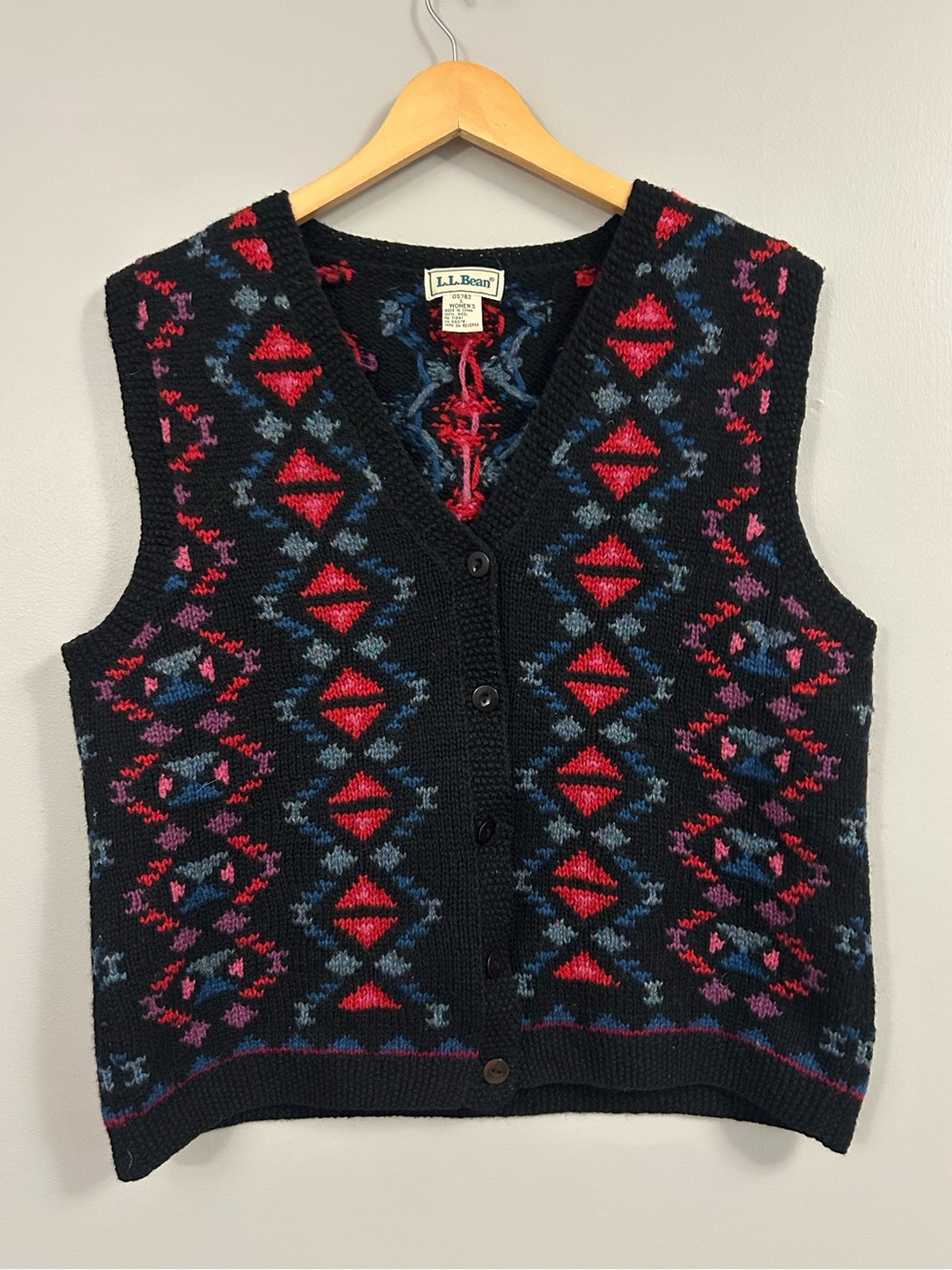 L.L. Bean Black Knit Cardigan Vest with Red Geometric Pattern Large Vintage